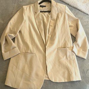 Oversized Blazer with Pockets